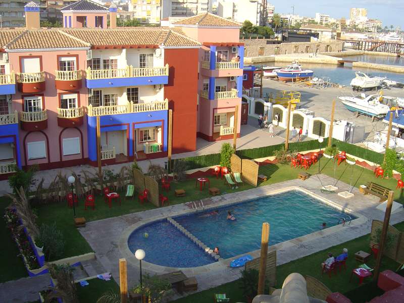 Hotell Apartamentos Marina Internacional i Alicante, Spain - Bild 2