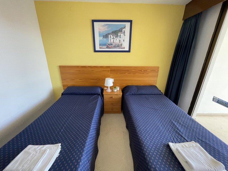 Hotell Apartamentos Gemelos 2/4- Gestaltur i Alicante, Spain - Bild 8