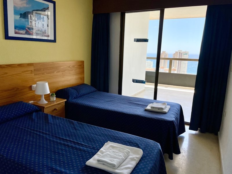 Hotell Apartamentos Gemelos 2/4- Gestaltur i Alicante, Spain - Bild 9