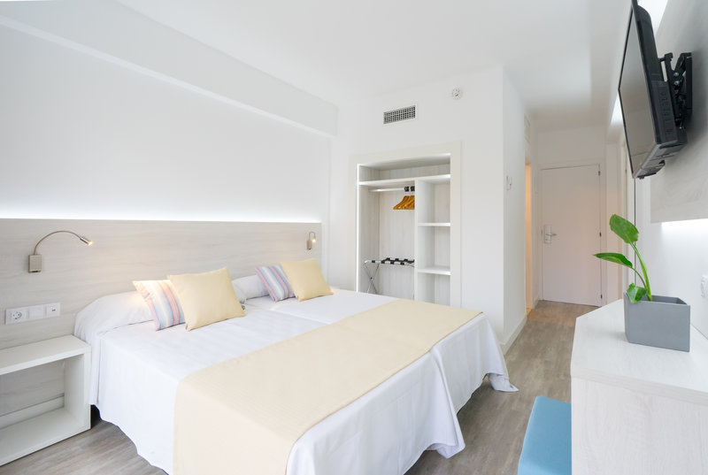 Hotell Hotel Bellevue Vistanova i Mallorca, Spain - Bild 4