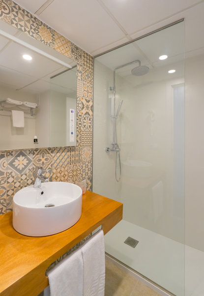 Hotell Hotel Bellevue Vistanova i Mallorca, Spain - Bild 5