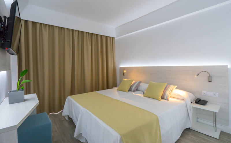 Hotell Hotel Bellevue Vistanova i Mallorca, Spain - Bild 10