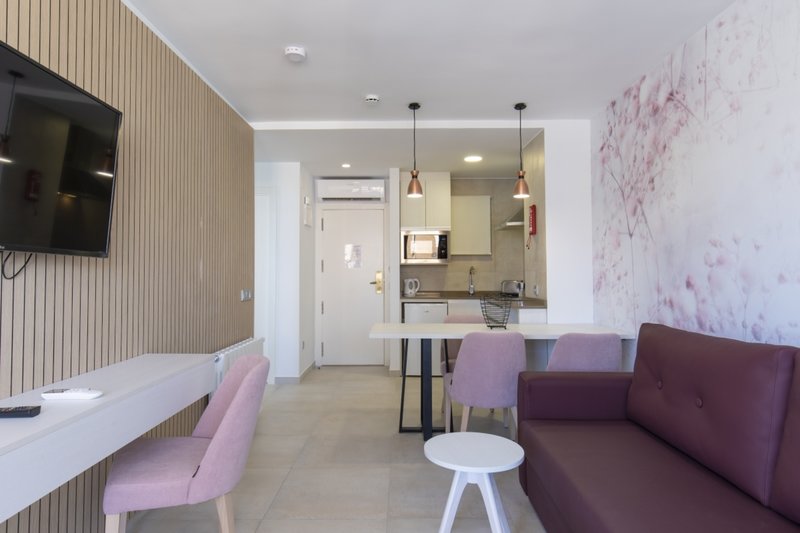 Hotell BCL Levante Beach Aparthotel i Alicante, Spain - Bild 9