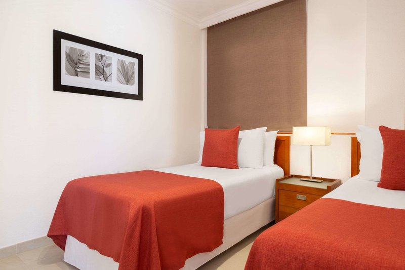 Hotell Ramada Residences by Wyndham Costa Adeje i Algeciras, Spain - Bild 9