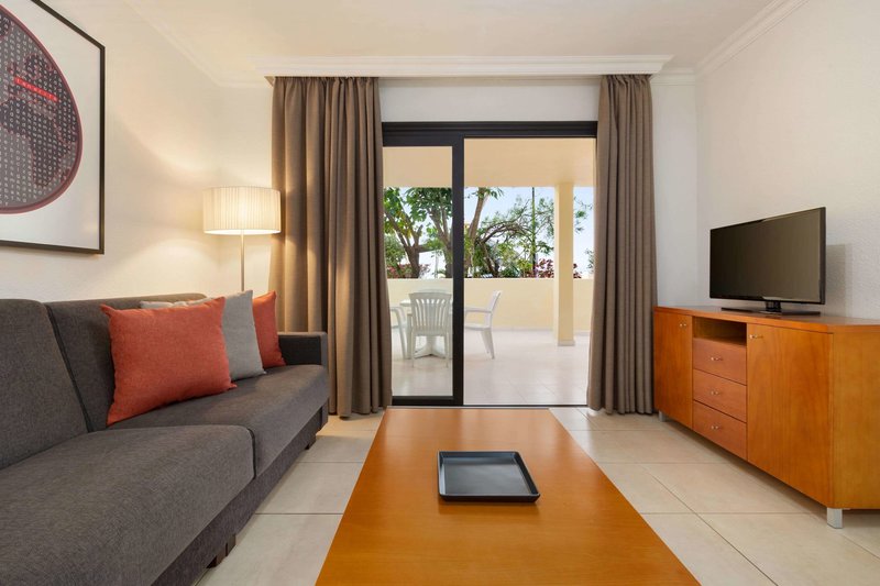 Hotell Ramada Residences by Wyndham Costa Adeje i Algeciras, Spain - Bild 16