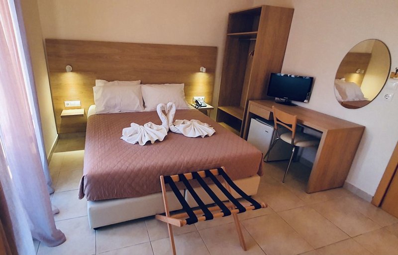 Hotell International Rhodes i Rhodes, Grekland - Bild 3