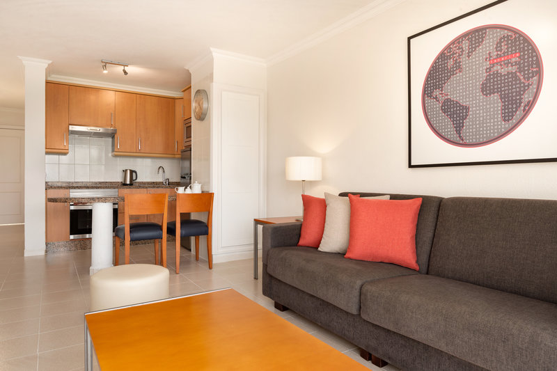 Hotell Ramada Residences by Wyndham Costa Adeje i Algeciras, Spain - Bild 49