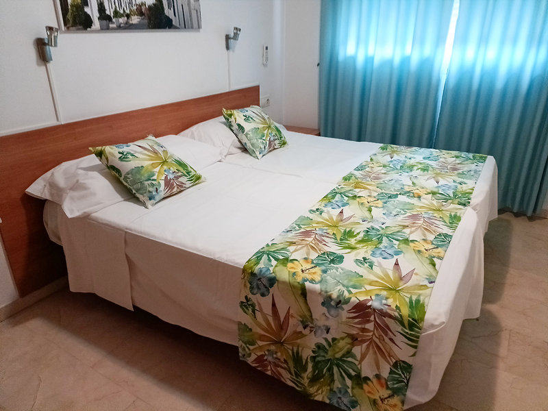 Hotell Apartamentos Gemelos 22 i Alicante, Spain - Bild 10