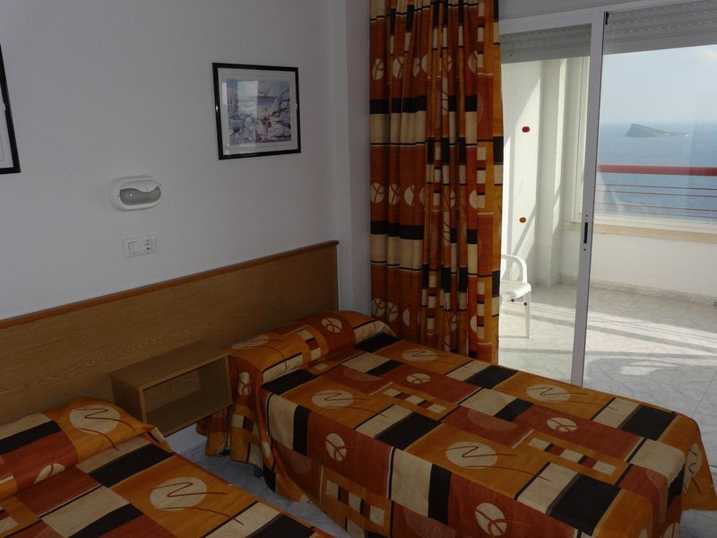 Hotell Apartamentos Benibeach i Alicante, Spain - Bild 4