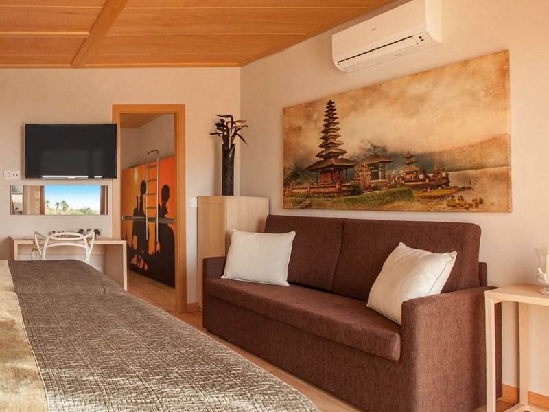 Hotell Magic Natura Animal & Waterpark Polynesian Lodge Resort i , Spain - Bild 18
