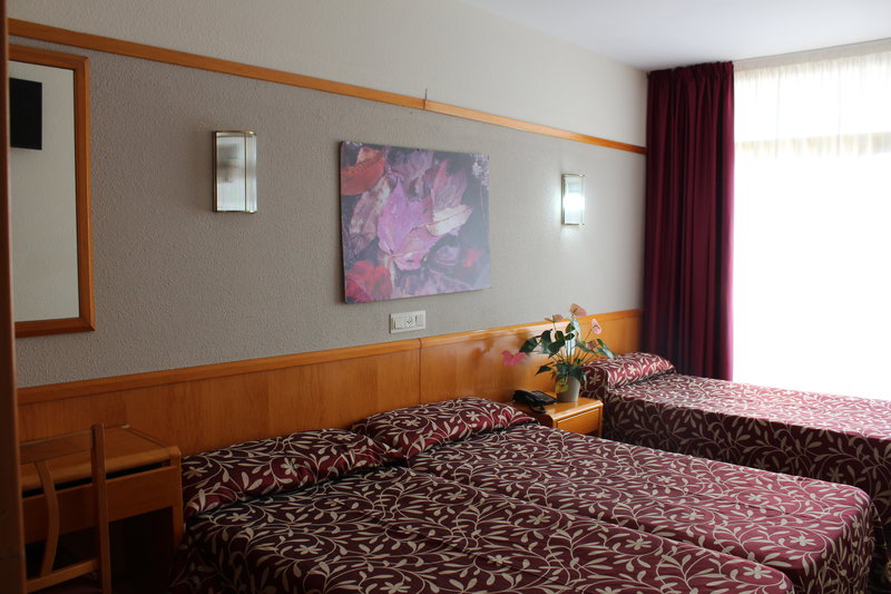 Hotell Hotel Esplendid  i , Spain - Bild 11