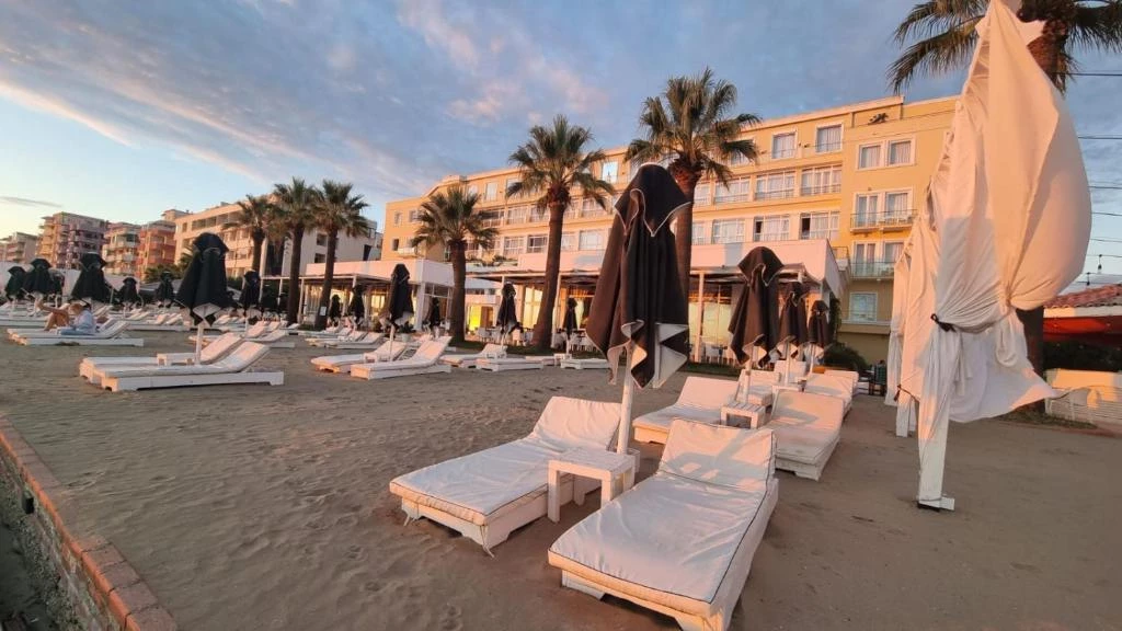 Hotell Adriatik Hotel i Durres, Albania - Bild 4