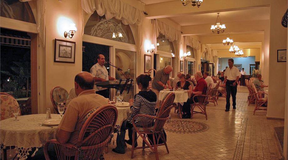 Hotell Altinkaya Hotel i North Cyprus, Cyprus - Bild 17