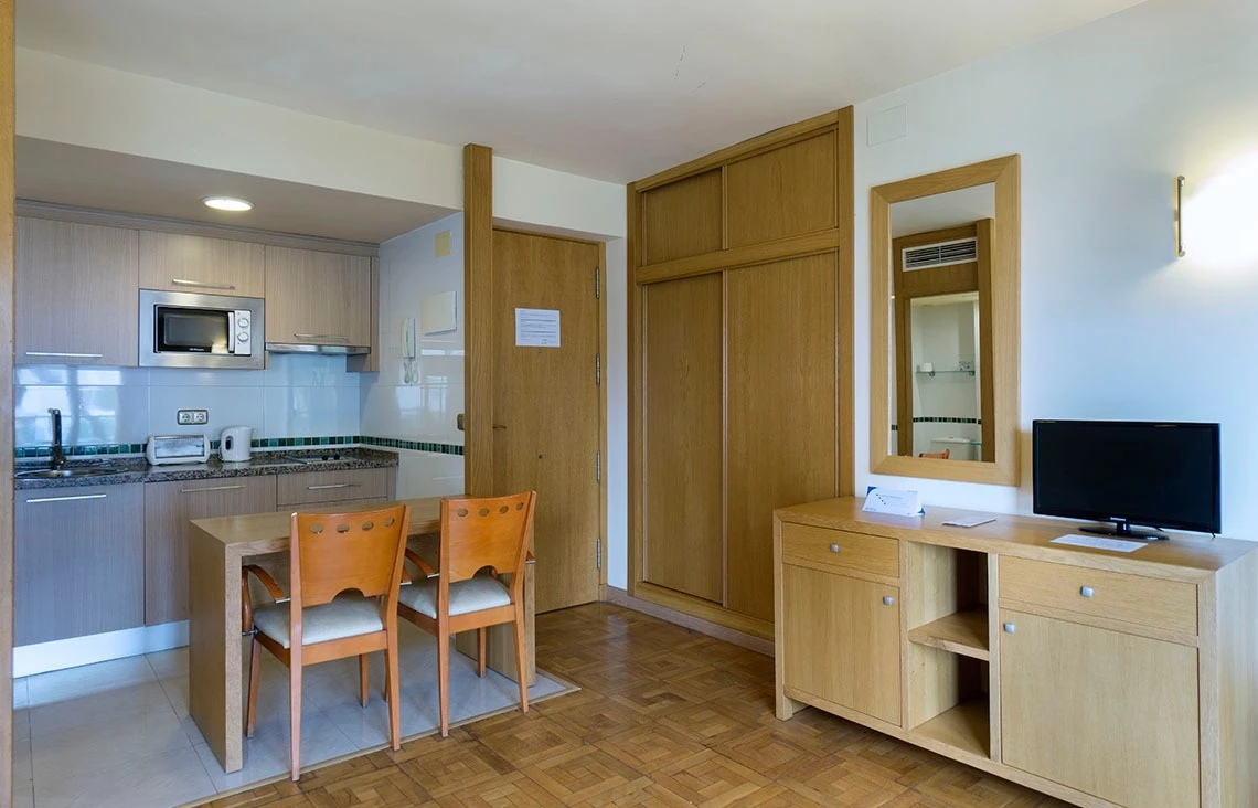 Hotell Apartamentos MS Puerto Marina i Malaga, Spain - Bild 10