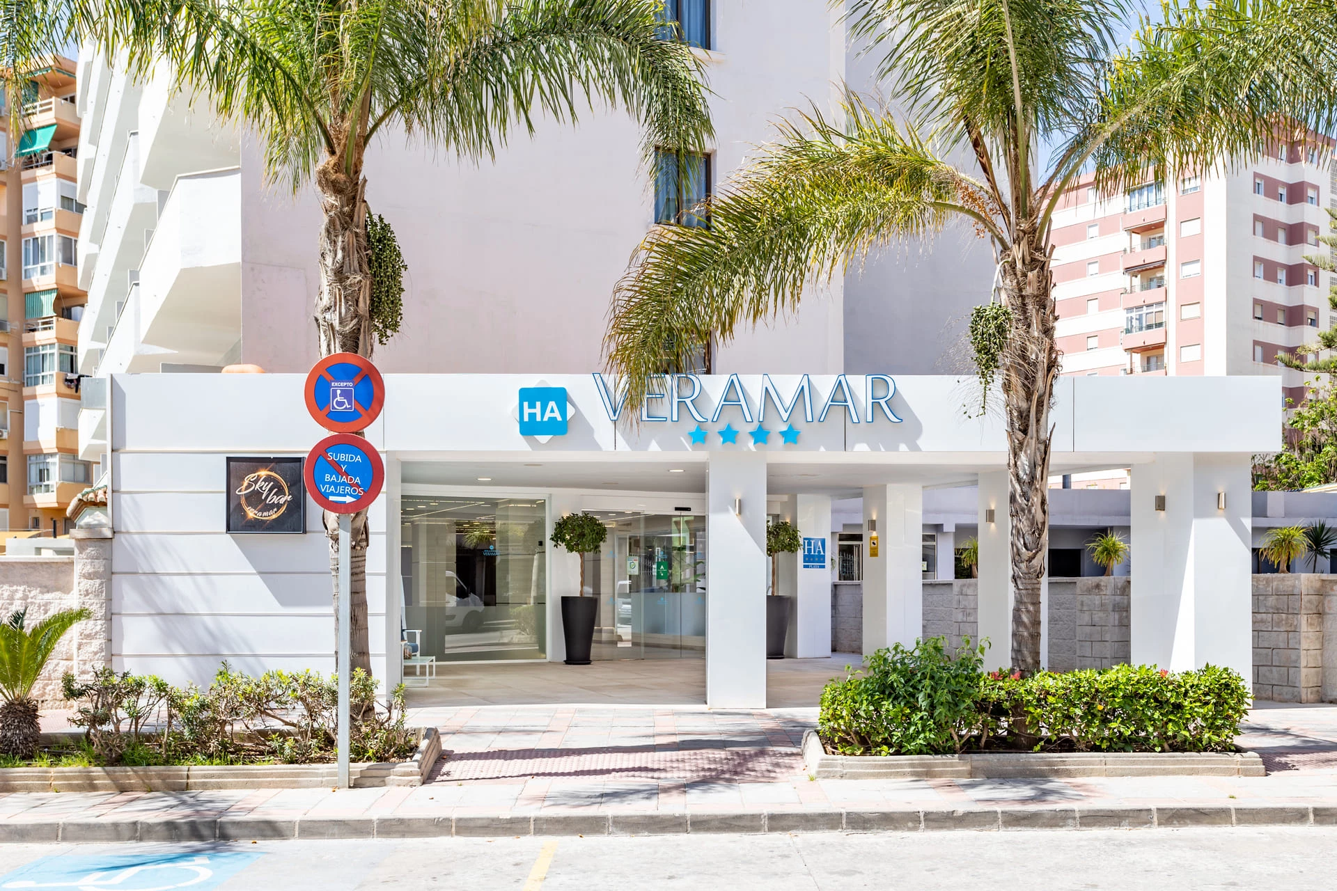 Hotell Aparthotel Veramar i Malaga , Spain