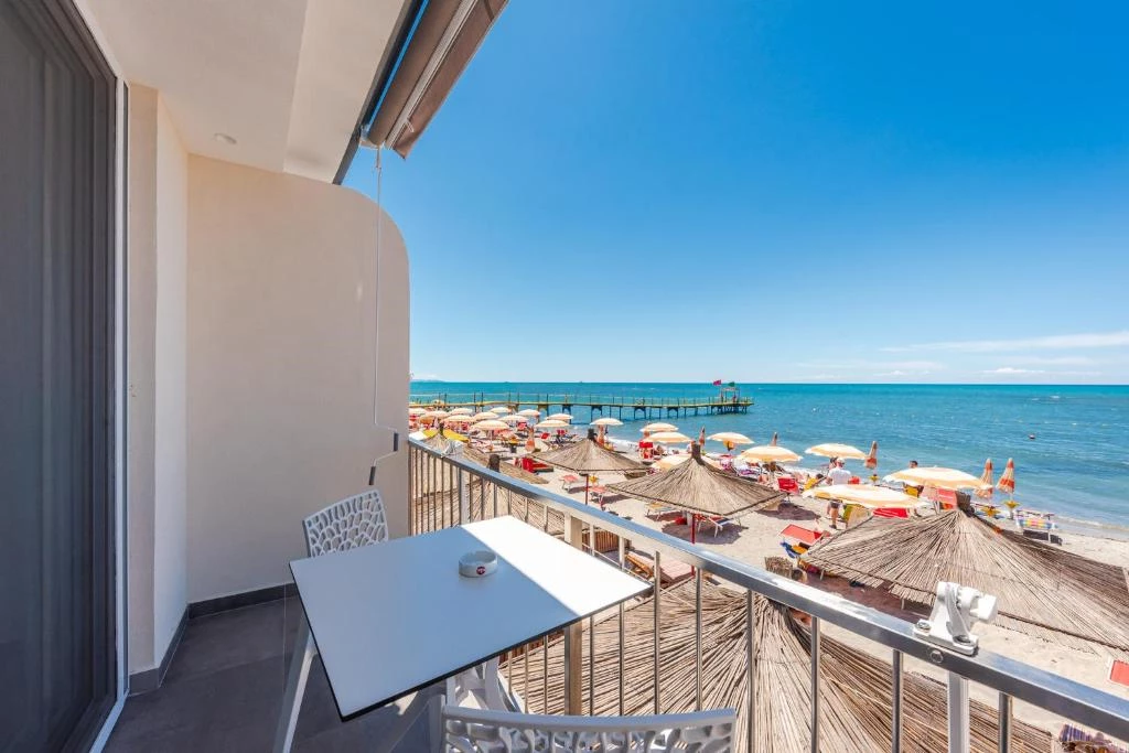 Hotell Aragosta Hotel & Restaurant i Durres, Albania - Bild 8