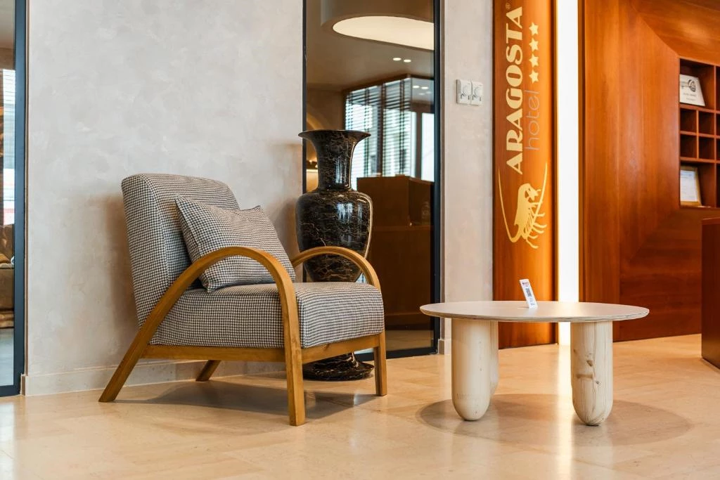 Hotell Aragosta Hotel & Restaurant i Durres, Albania - Bild 9