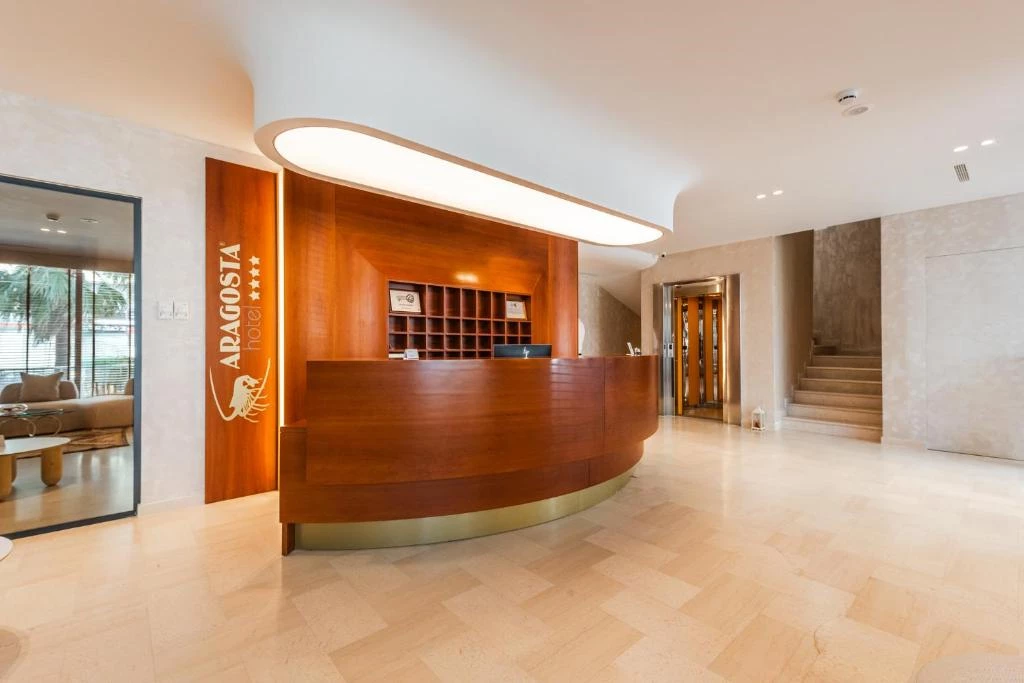 Hotell Aragosta Hotel & Restaurant i Durres, Albania - Bild 10