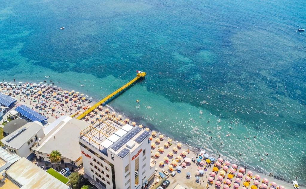 Hotell Aragosta Hotel & Restaurant i Durres, Albania - Bild 5