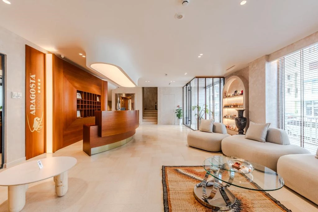 Hotell Aragosta Hotel & Restaurant i Durres, Albania - Bild 14