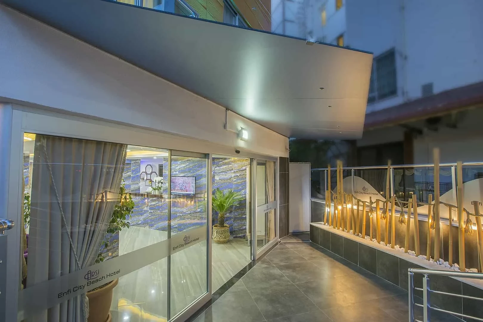 Hotell Arsi Enfi City Beach i Antalya, Turkiet - Bild 4