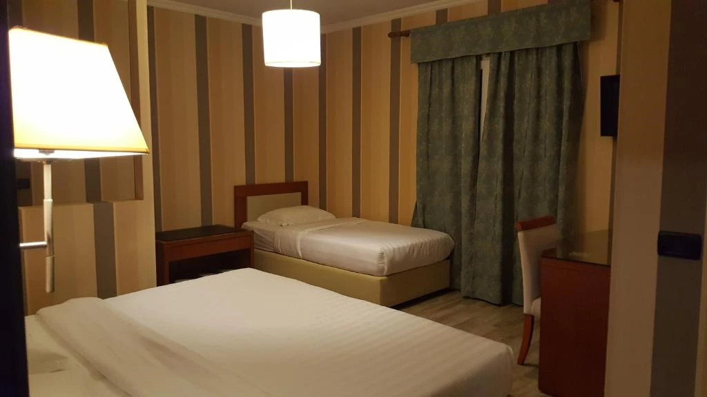 Hotell Bel Conti i Durres, Albania - Bild 9