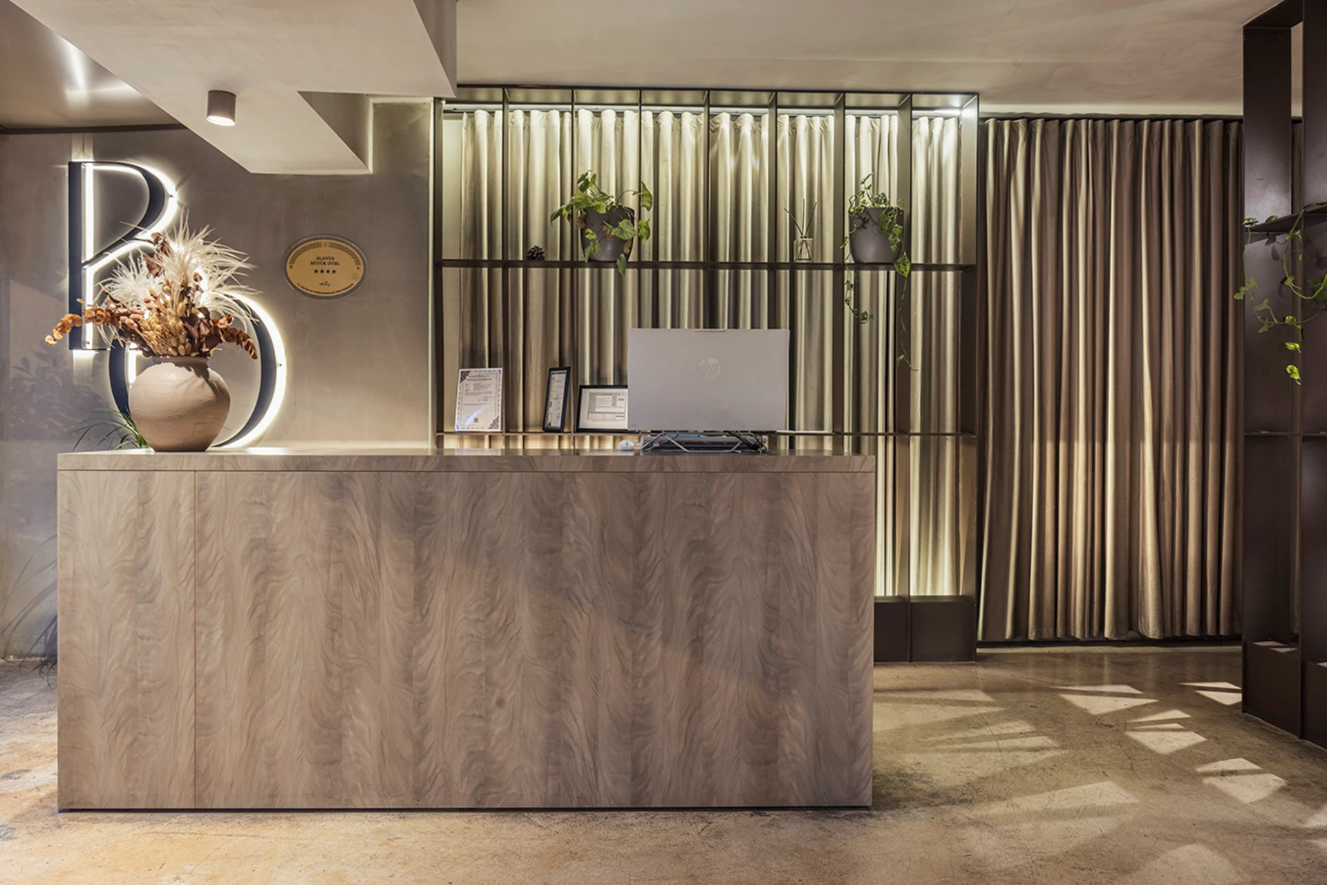 Hotell Buyuk Hotel i Antalya, Turkiet - Bild 9