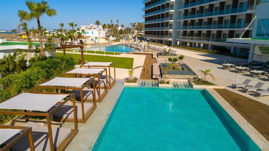 Hotell Chrysomare Beach Hotel & Resort i Cypern, Cyprus - Bild 7