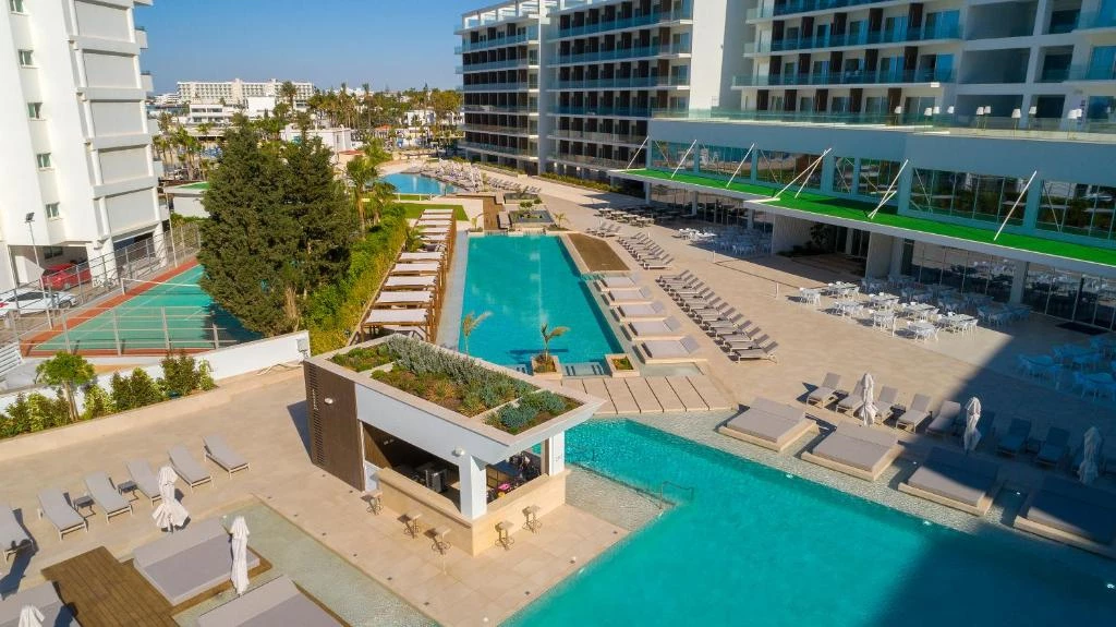 Hotell Chrysomare Beach Hotel & Resort i Cypern, Cyprus - Bild 8