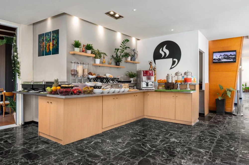 Hotell City Plus Hotel Rhodos i , Grekland - Bild 6
