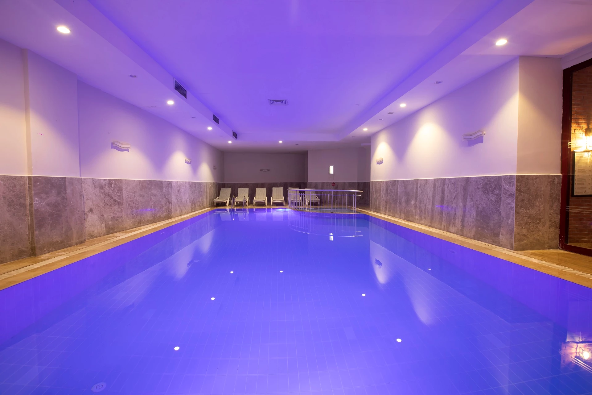 Hotell Falcon Hotel i Antalya, Turkiet - Bild 16