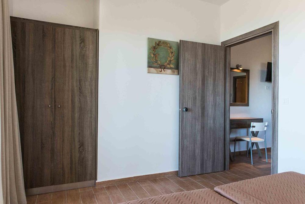 Hotell Gerona Mare Apartments i Crete, Grekland - Bild 12