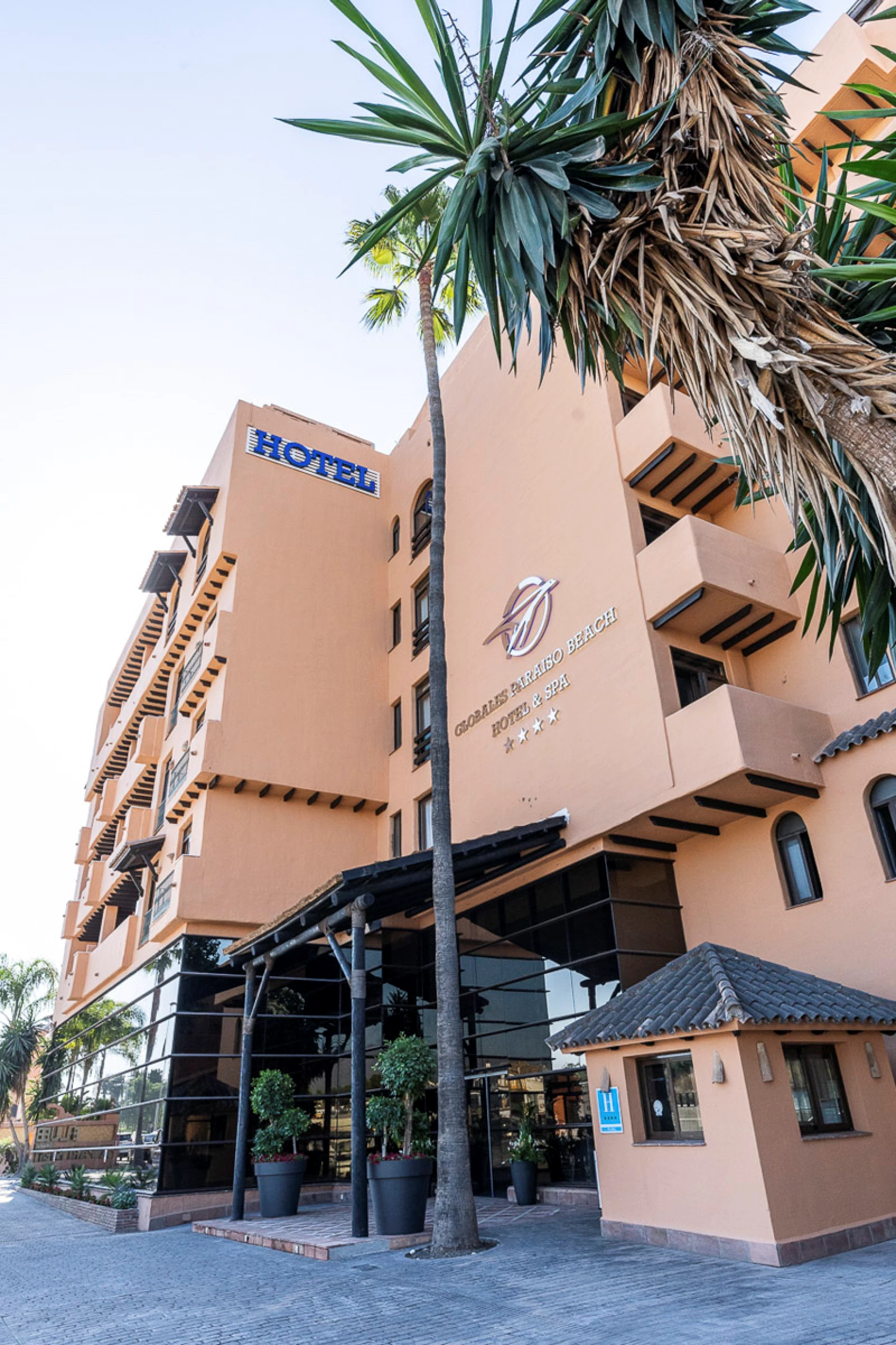 Hotell Globales Paraíso Beach i Malaga , Spain