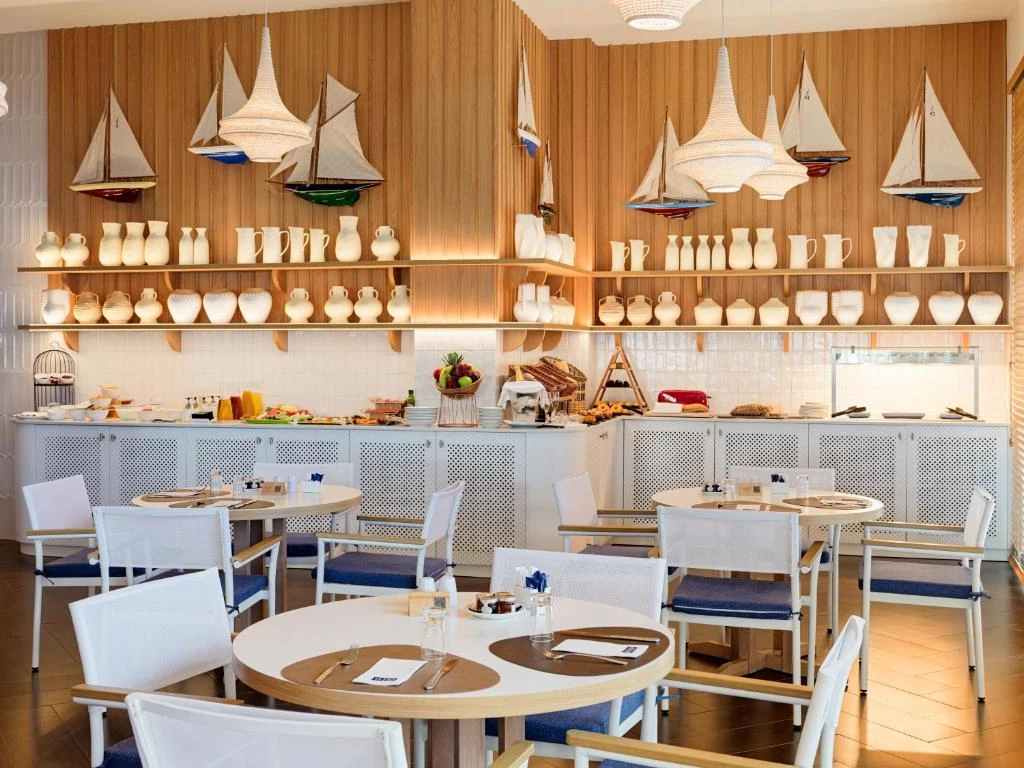 Hotell H10 Estepona Palace i Malaga, Spain - Bild 13