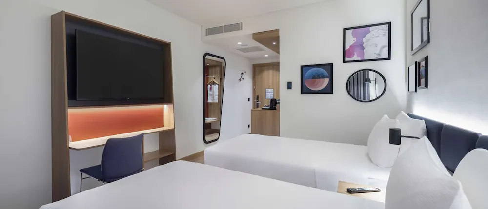 Hotell Hampton By Hilton Antalya Airport i Antalya, Turkiet - Bild 19