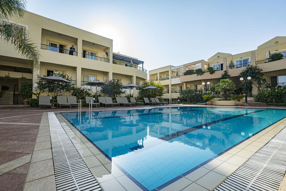 Hotell Helios Apartments i Crete, Grekland - Bild 6