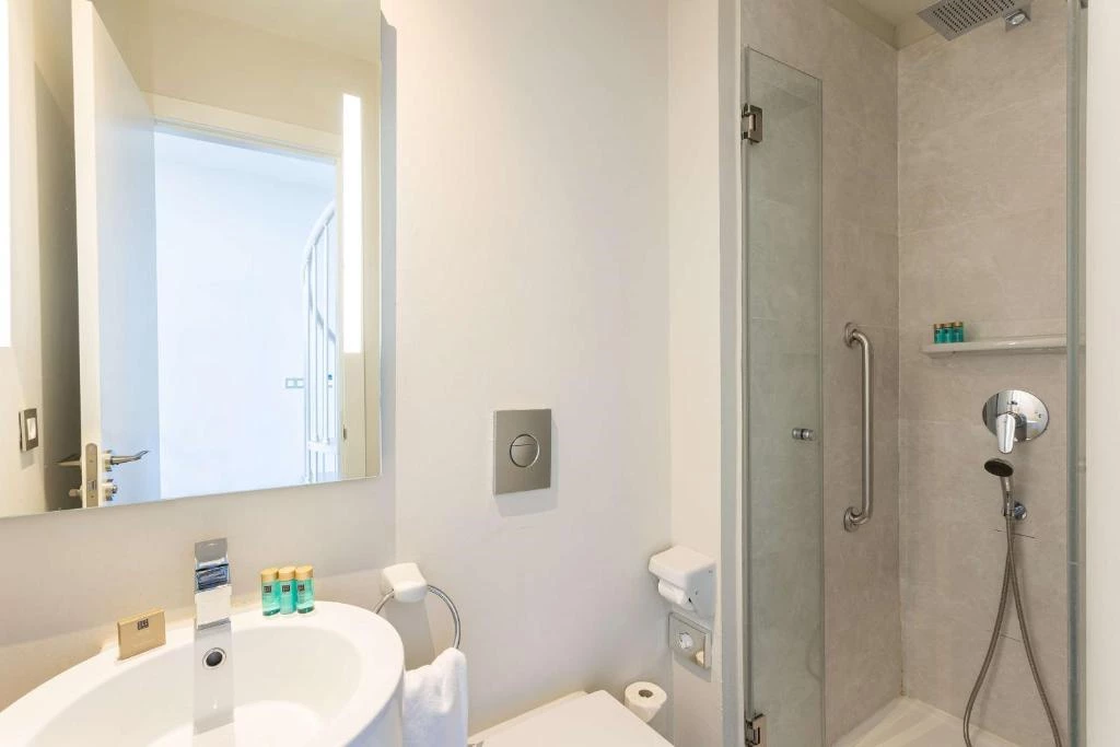 Hotell Higueron Hotel Malaga, Curio Collection by Hilton i Malaga, Spain - Bild 7