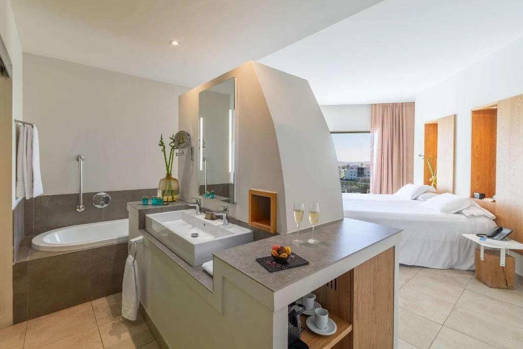 Hotell Higueron Hotel Malaga, Curio Collection by Hilton i Malaga, Spain - Bild 16