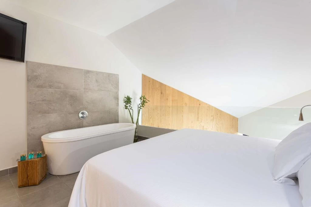 Hotell Higueron Hotel Malaga, Curio Collection by Hilton i Malaga, Spain - Bild 46