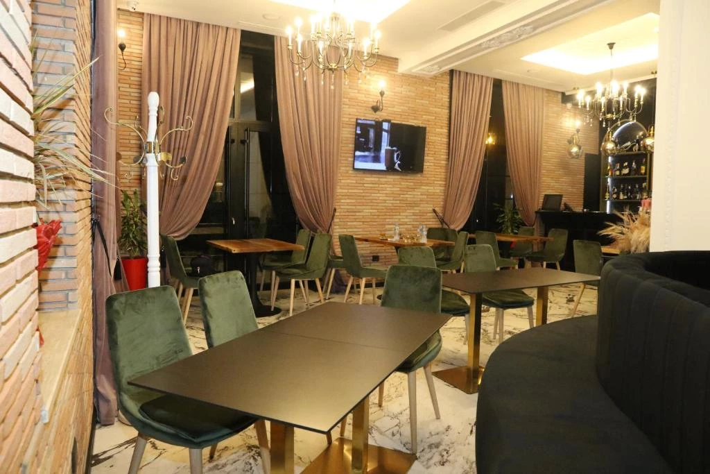 Hotell Hotel Kloest i Durres, Albania - Bild 8