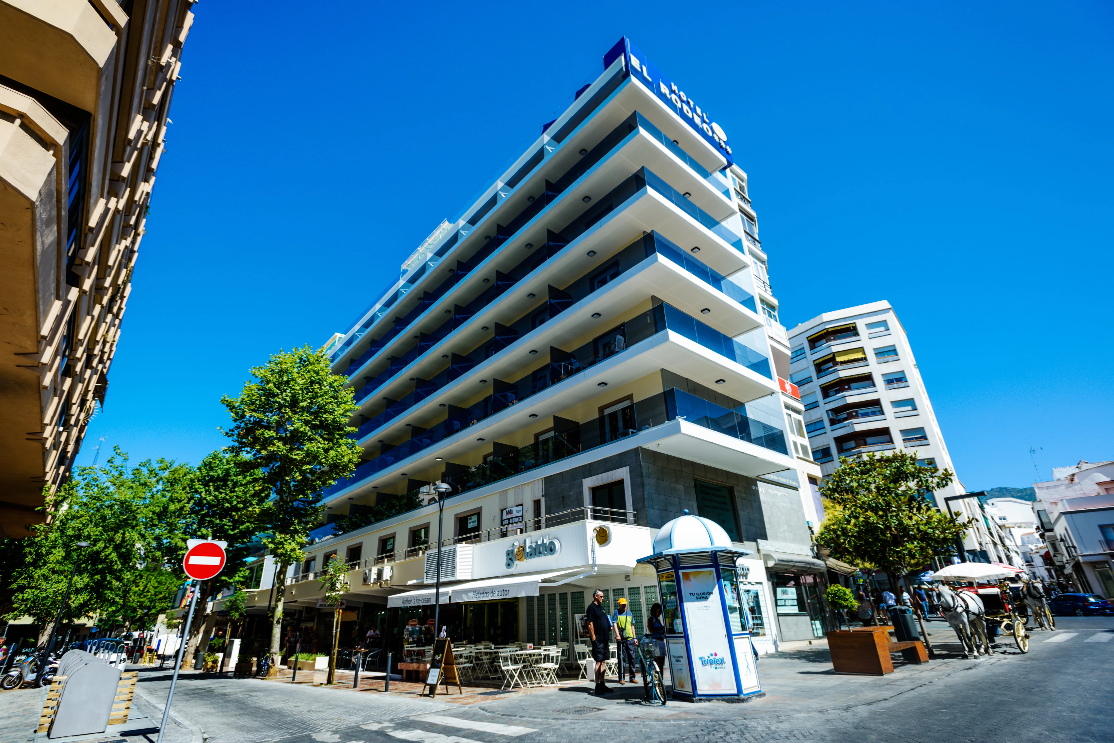 Hotell Hotel Monarque El Rodeo i Malaga , Spain