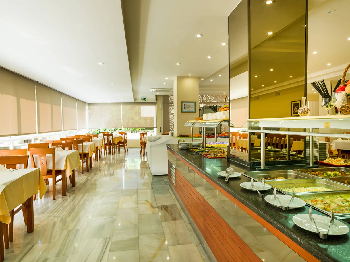 Hotell Hotel Monarque El Rodeo i Malaga, Spain - Bild 8