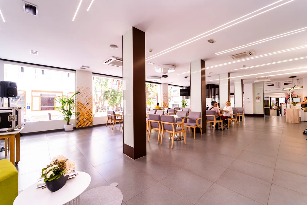 Hotell Hotel Montesol i Alicante, Spain - Bild 2