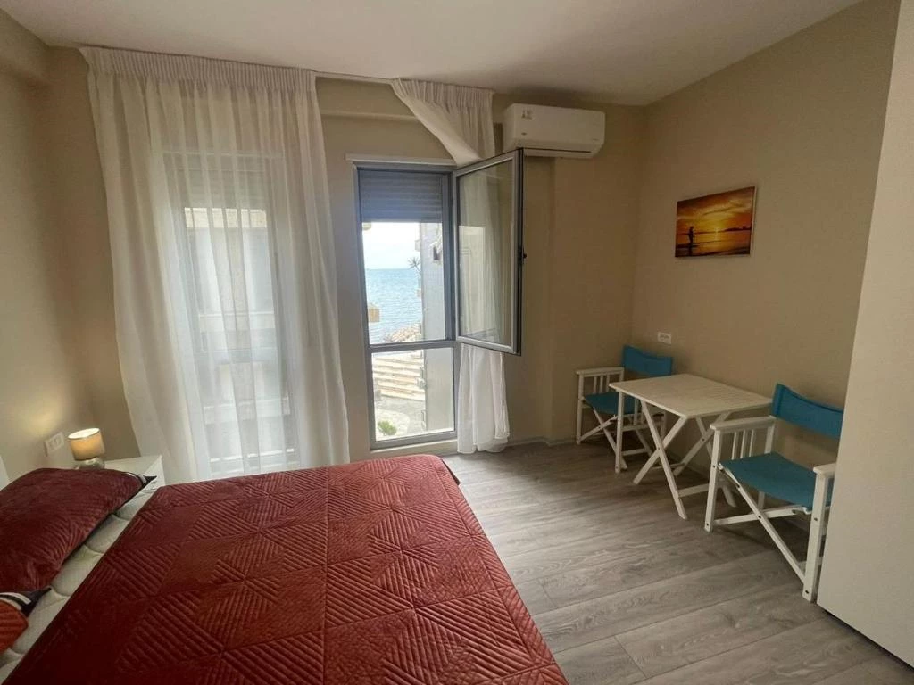 Hotell Hotel Nais Beach i Durres, Albania - Bild 18