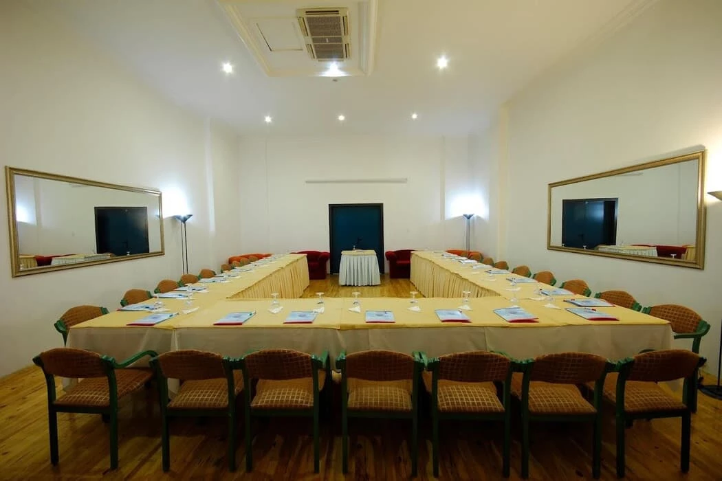 Hotell Kirbiyik Resort Hotel i Antalya, Turkiet - Bild 15