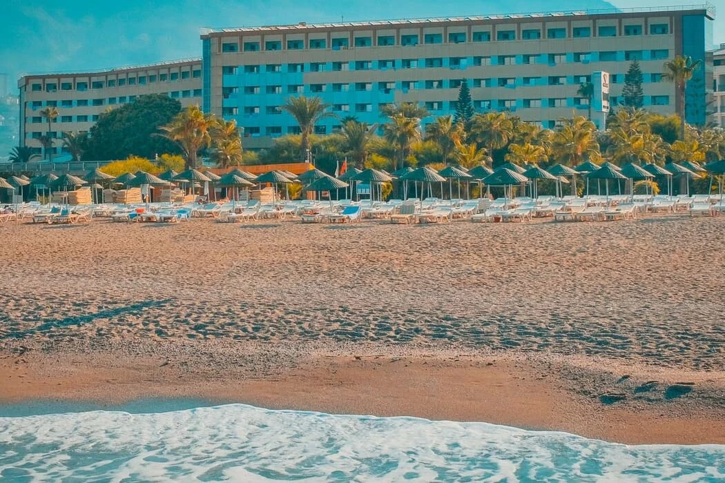 Hotell Kirbiyik Resort Hotel i Antalya, Turkiet - Bild 2