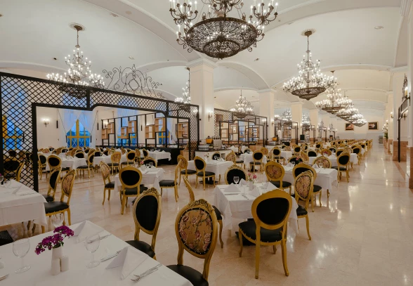 Hotell Kremlin Palace i Antalya, Turkiet - Bild 25