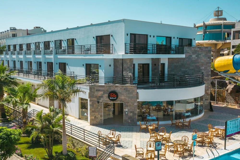 Hotell La Rosa Waves Beach - Couple & Families Only i Hurghada, Egypten - Bild 17