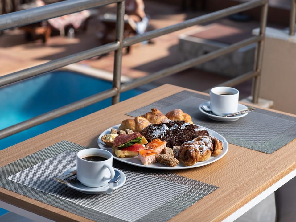 Hotell Maleme Mare Hotel i Crete, Grekland - Bild 3