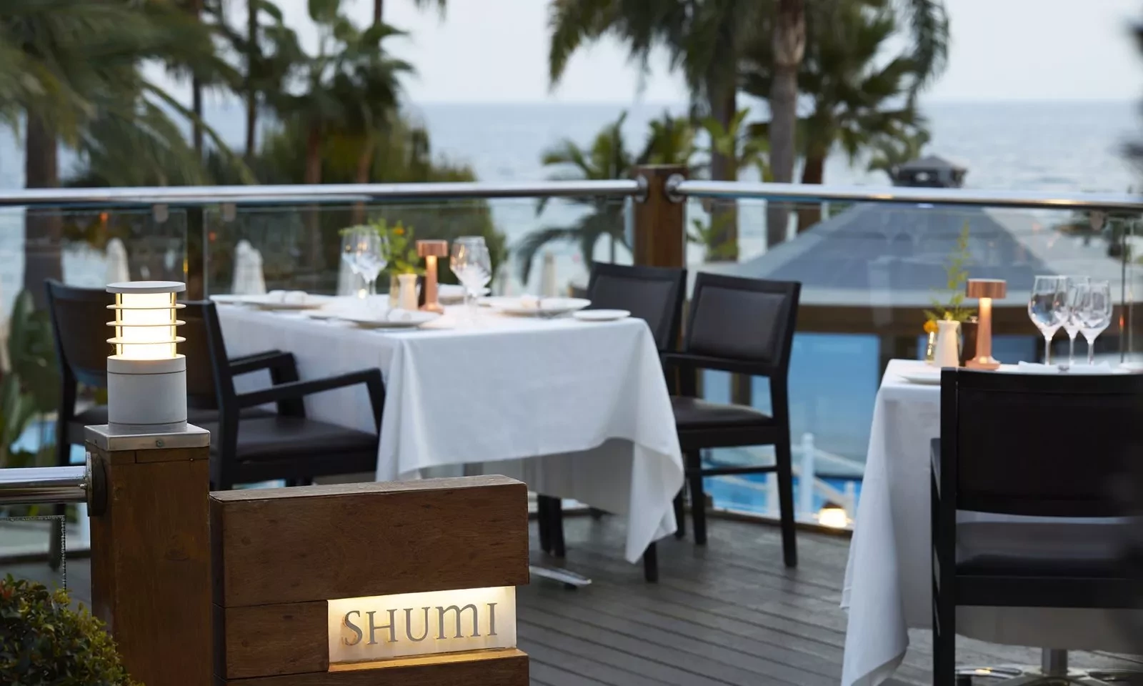 Hotell Mediterranean Beach Hotel i Cypern, Cyprus - Bild 7